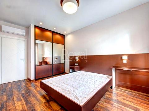 будинок за адресою Русанівські сади вул.