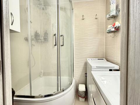 квартира по адресу Червоной Калины просп., 63