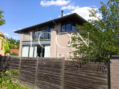 дом по адресу 53-тя А Садова ул.