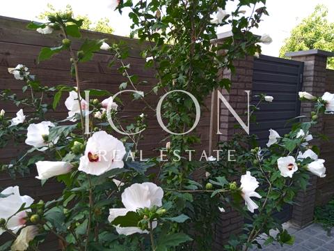 дом по адресу 53-тя А Садова ул.