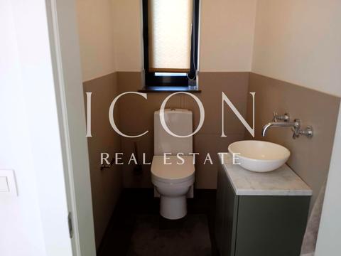 дом по адресу 53-тя А Садова ул.