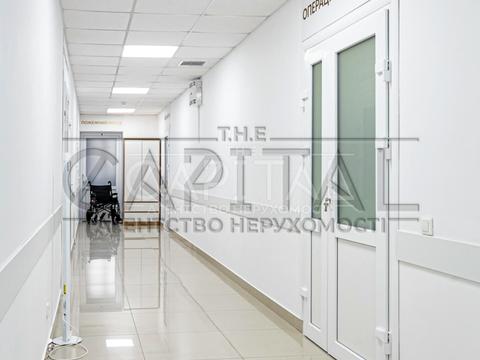 комерційна за адресою Берестейське шосе (Брест-Литовське), 19-А