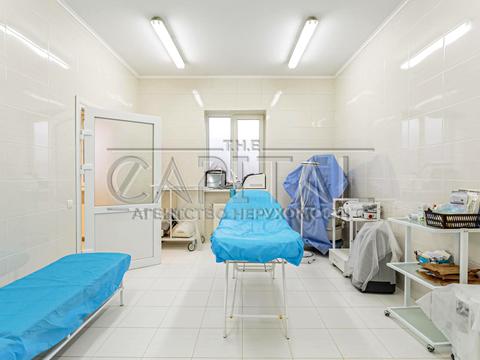 комерційна за адресою Берестейське шосе (Брест-Литовське), 19-А