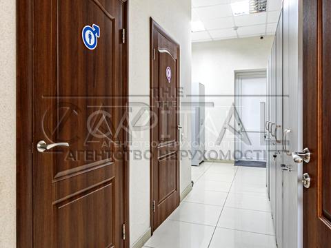 комерційна за адресою Берестейське шосе (Брест-Литовське), 19-А