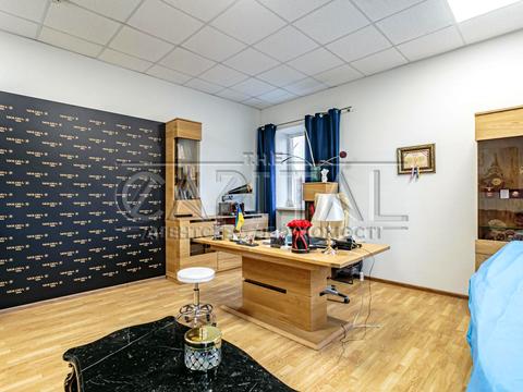 комерційна за адресою Берестейське шосе (Брест-Литовське), 19-А