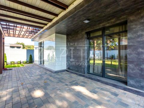 будинок за адресою Осіння