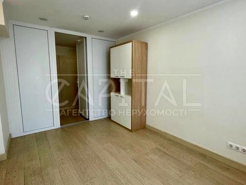 комерційна за адресою Печенізька вул., 2