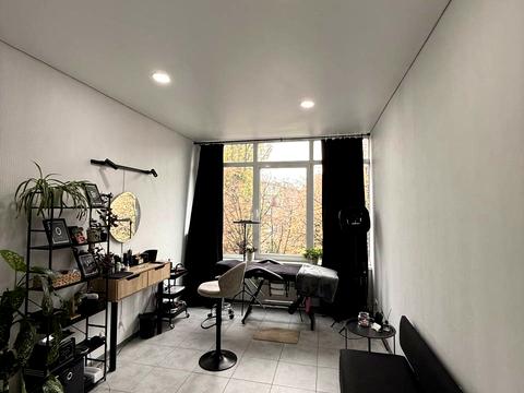 комерційна за адресою Проскурівська вул., 74а