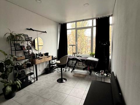 комерційна за адресою Проскурівська вул., 74а