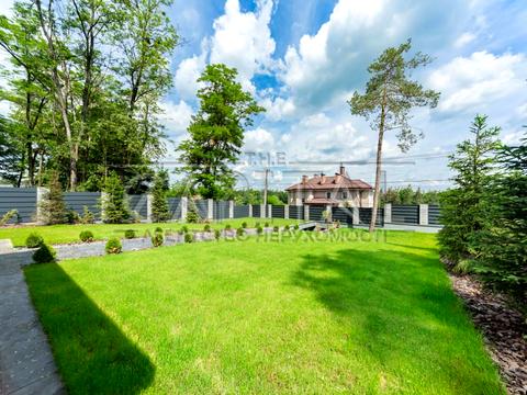 будинок за адресою Весела