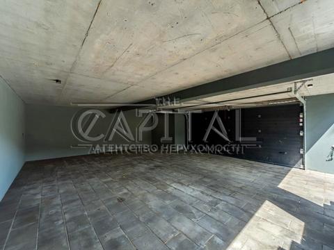 будинок за адресою Весела