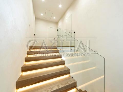 будинок за адресою Весела