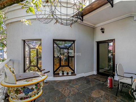 будинок за адресою Редутна вул., 1