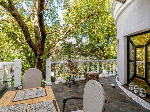 будинок за адресою Редутна вул., 1