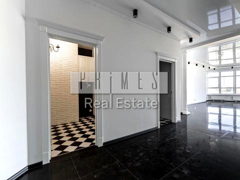 комерційна за адресою Кловський узвіз, 7a