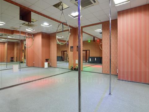 комерційна за адресою Академіка Богомольця вул., 7/14