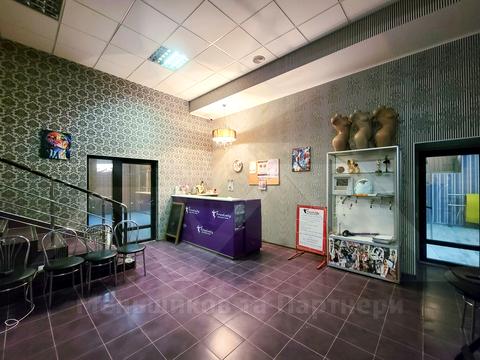 комерційна за адресою Академіка Богомольця вул., 7/14