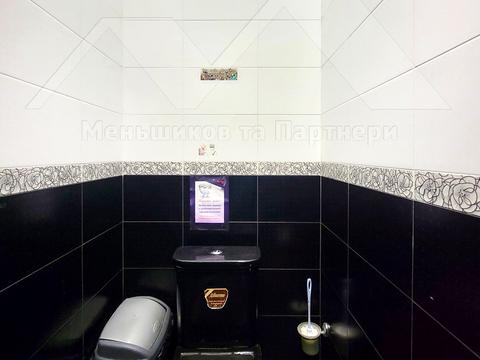 комерційна за адресою Академіка Богомольця вул., 7/14