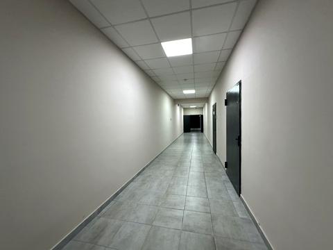 комерційна за адресою Набережна Перемоги вул., 112-Д