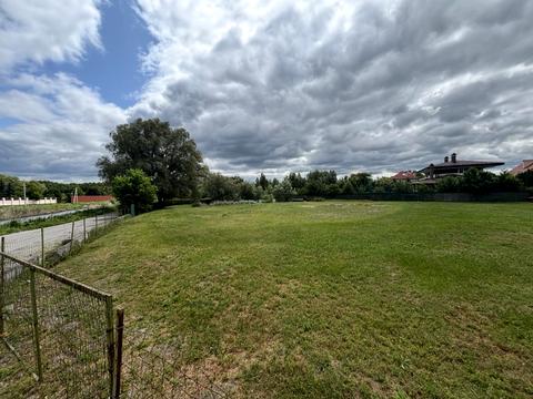 участок по адресу Підгірна