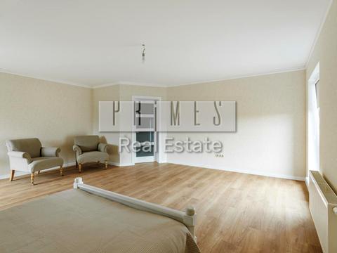 дом по адресу 50-та Садова ул.