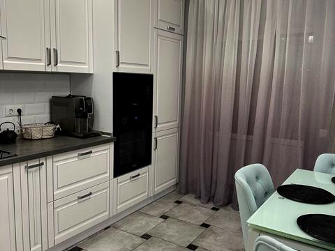 квартира по адресу Патриарха Мстислава Скрипника ул., 48-А