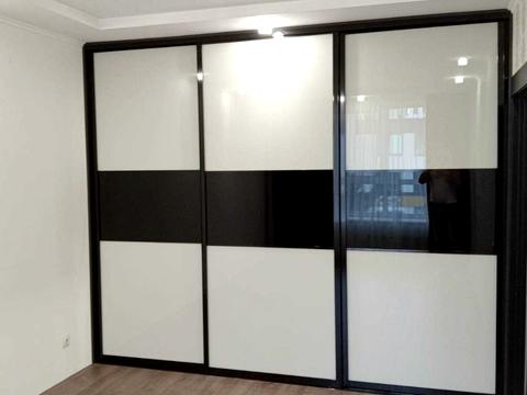 квартира по адресу Героев Небесной Сотни просп., 18/2