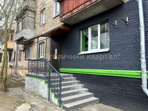 комерційна за адресою Депутатська вул., 23