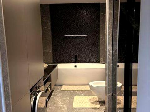 квартира за адресою Практична вул., 1