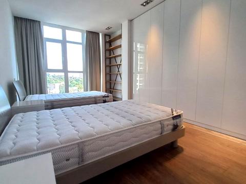 квартира за адресою Андрія Верхогляда вул. (Михайла Драгомирова), 16