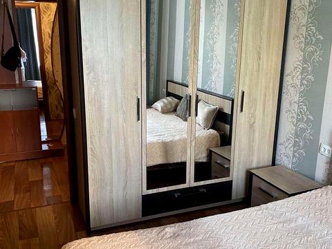 квартира за адресою Академіка Корольова вул., 44