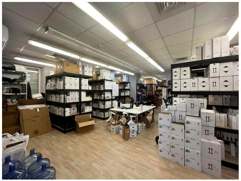 комерційна за адресою Володимира Івасюка просп. (Героїв Сталінграду), 10-А