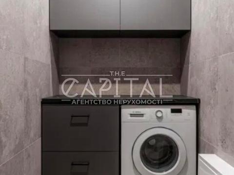 дом по адресу Любомирська