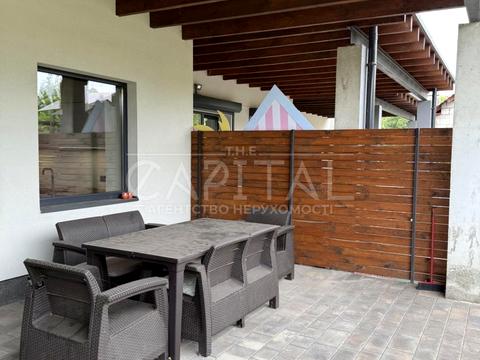 дом по адресу Любомирська