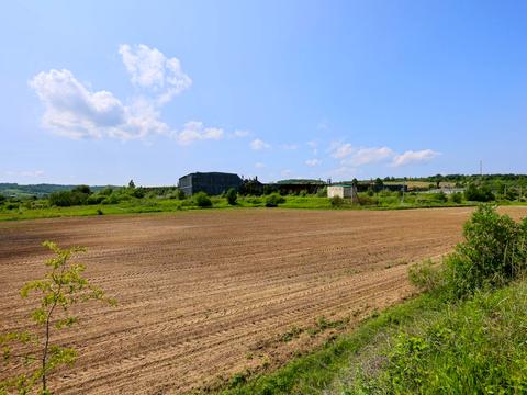 ділянка за адресою Петра Дорошенка вул.