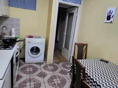 квартира за адресою Гетьмана Івана Мазепи вул. (Топольна), 1