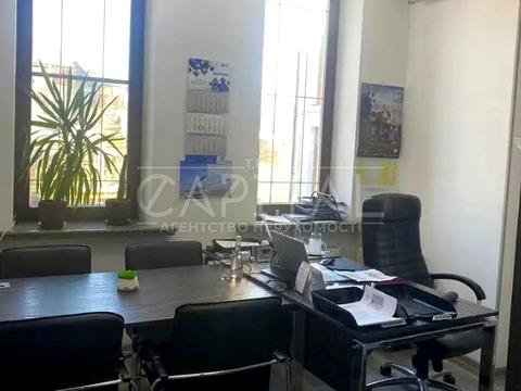 коммерческая по адресу Лукьяновская ул., 23