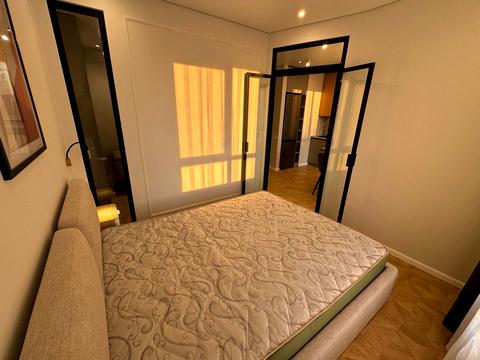 квартира за адресою Домбровського вул., 75
