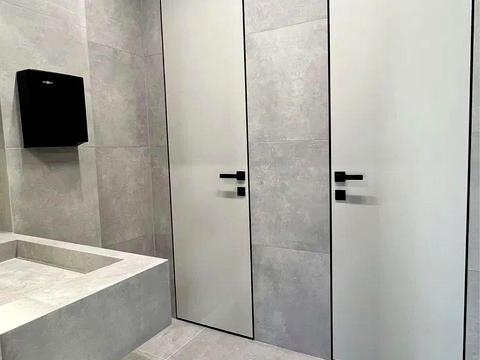 комерційна за адресою Красилівська вул., 9