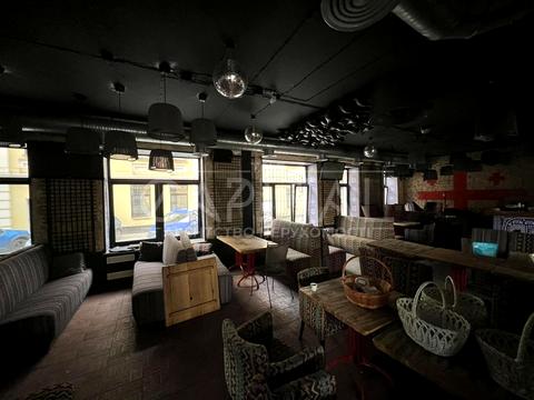 комерційна за адресою Золотоустівська вул., 2/4