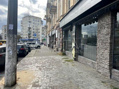 комерційна за адресою Золотоустівська вул., 2/4