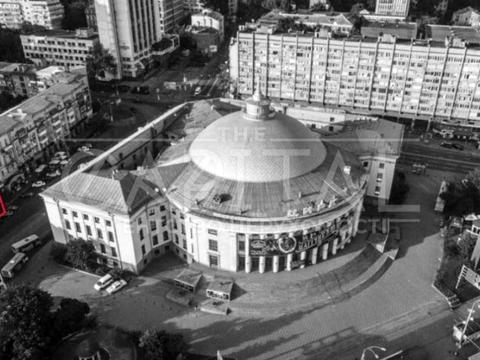 комерційна за адресою Золотоустівська вул., 2/4