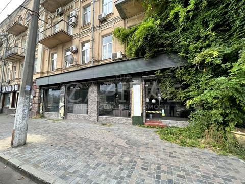 комерційна за адресою Золотоустівська вул., 2/4