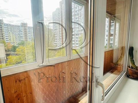 квартира за адресою Червоної Калини просп. (Володимира Маяковського), 7-А