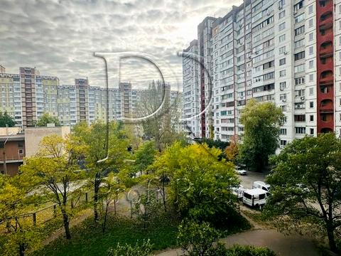 квартира за адресою Червоної Калини просп. (Володимира Маяковського), 7-А