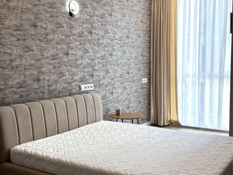 квартира за адресою В'ячеслава Чорновола вул., 94д