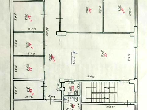 комерційна за адресою Садова вул., 2