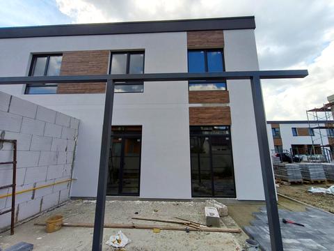 дом по адресу с. Буча, Огнєвої