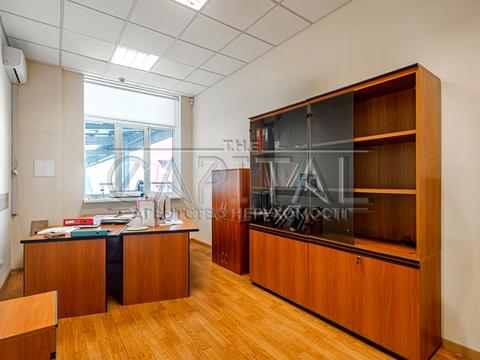 комерційна за адресою Миколи Пимоненка вул., 13-Ж