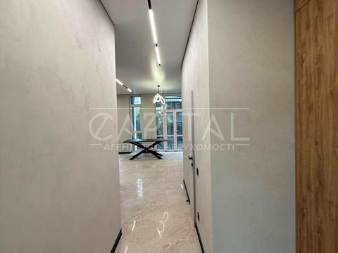 будинок за адресою Сергія Колоса вул. (Леніна)